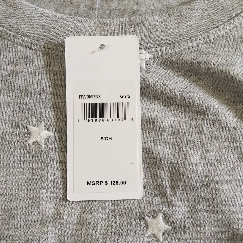 Splendid👍 Light Grey Embroidered Stars⭐ Sweater - Picture 12 of 14